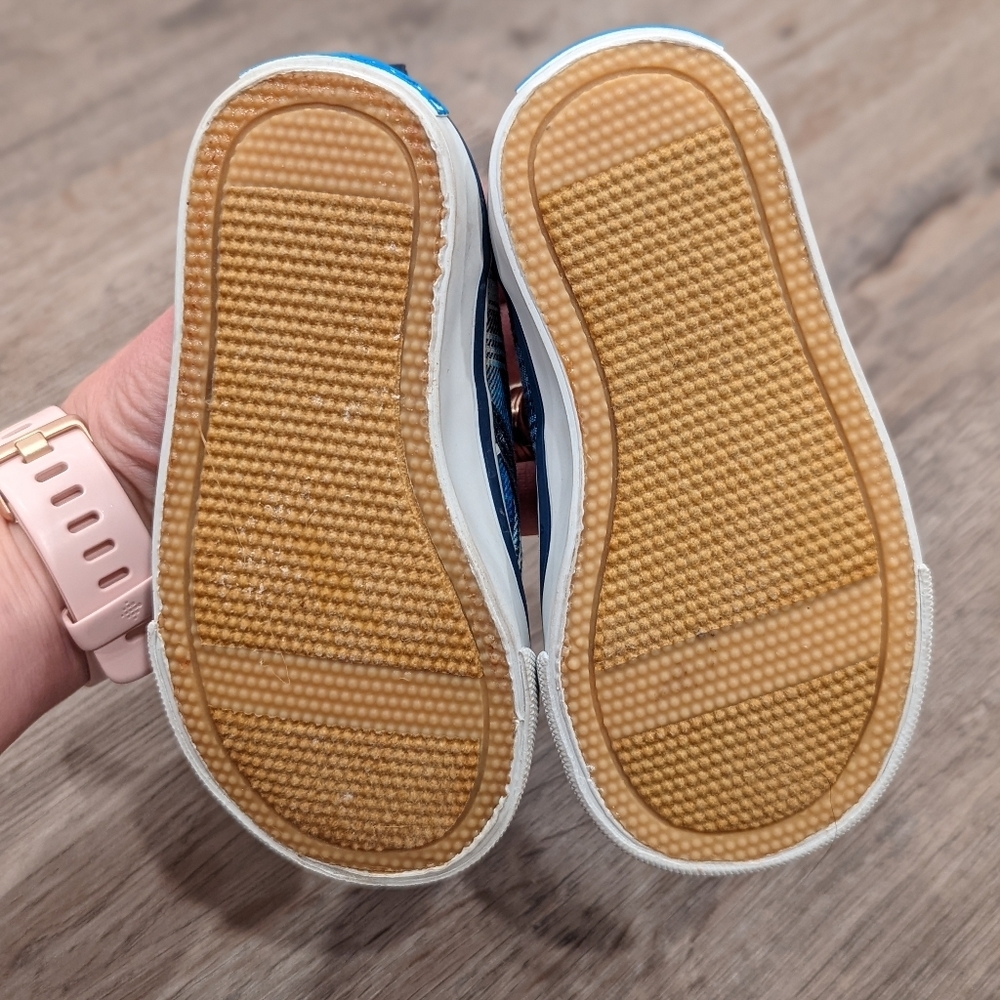 NWOT Old Navy Toddler Slip on Shoes - Picture 4 of 5